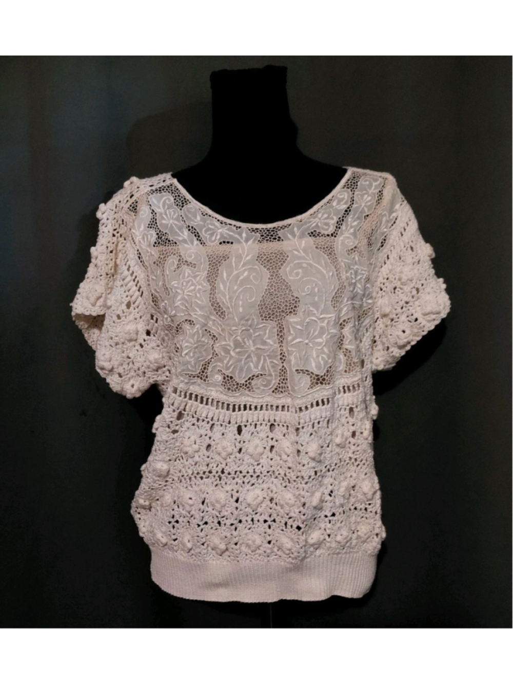 Vintage 80s International Apparel White Cream Crochet Floral Boho Sweater Small